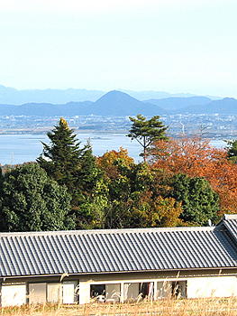 クリックすると写真が変わります